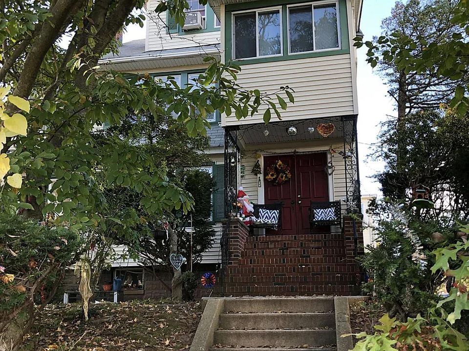 1st image of 5 Boyden Pkwy S #3