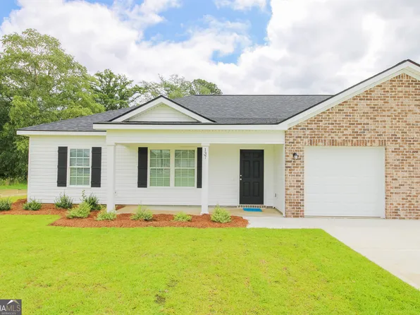 208 Evans Ter, Statesboro, GA 30458
