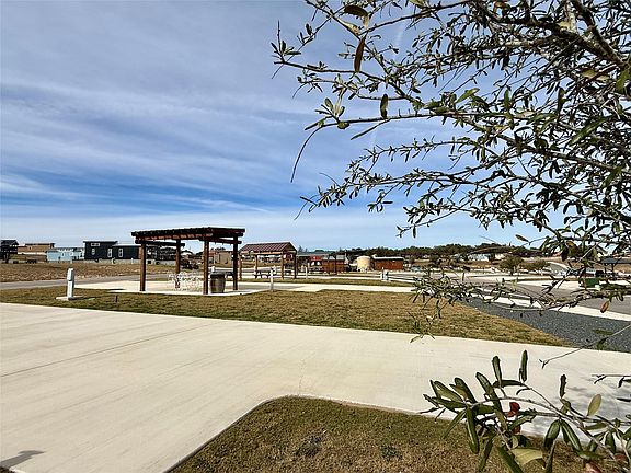 3rd image of 5386 Ranch Road 1376 Rd #108