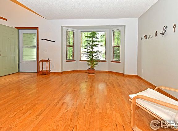Spacious Living Room with Bay Window