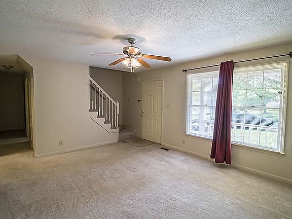 5th image of 1898 Elm Leaf Dr