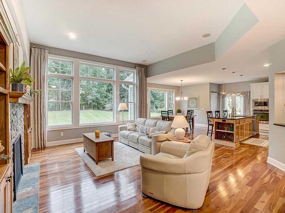 5th image of 3333 Osgood Way N