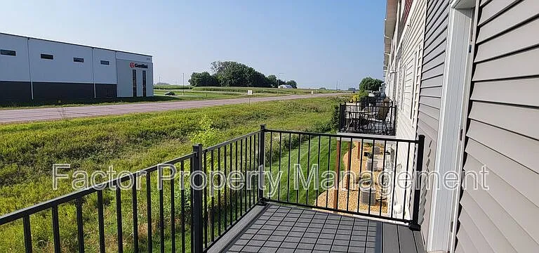 2188 Rolling Green Trl — Photo 12