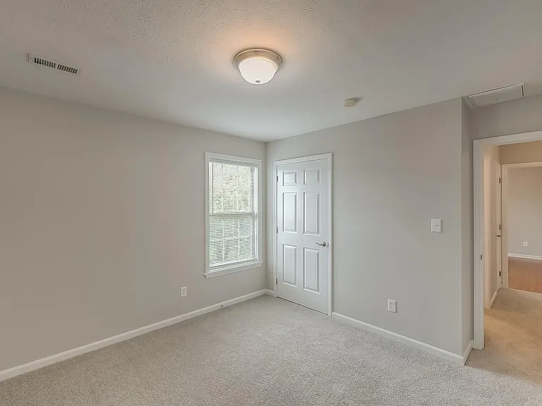 1140 Oatlands Park — Photo 16