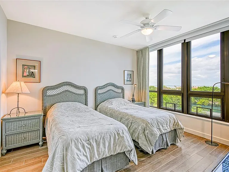 1211 Gulf Of Mexico Dr #302 — Photo 25