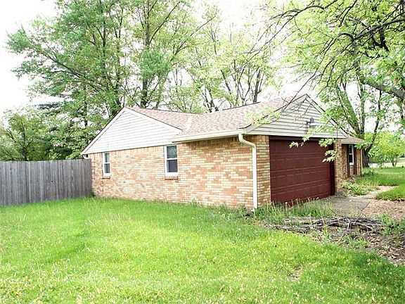2nd image of 10332 Nassau Ln