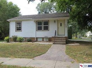 849 N I St, Fremont, NE 68025