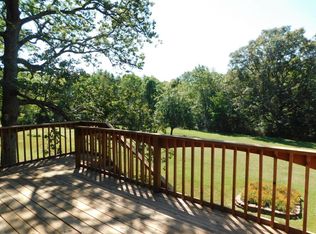 1332 Sassafras Ln, Nixa, MO 65714