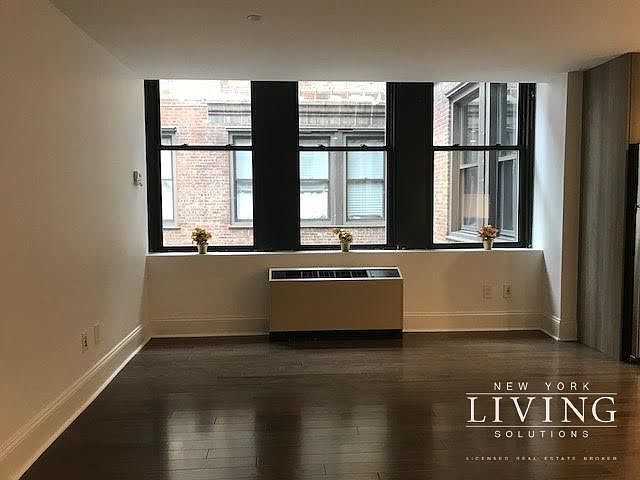 1st image of 15 Park Row APT 16G