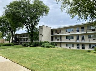 501 E Prospect Ave APT 1A, Mount Prospect, IL 60056
