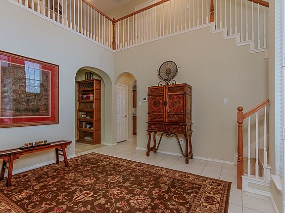 3rd image of 415 Majesty Dr