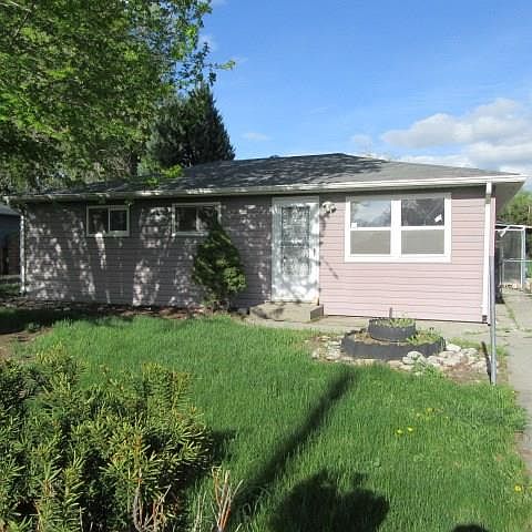 1st image of 1339 Tillamack St