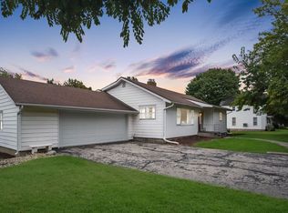 509 N Center St, Colfax, IL 61728