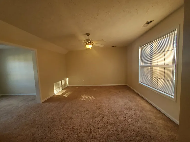 213 Kristin Ave — Photo 32
