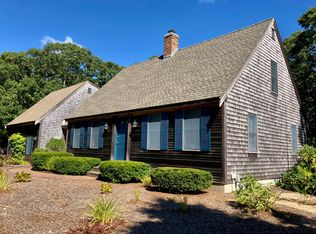 25 Turtle Pond Rd, Eastham, MA 02642