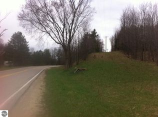 5797 E Duck Lake Rd, Grawn, MI 49637