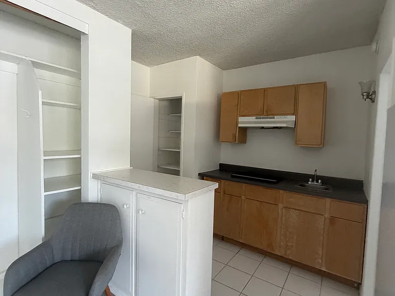 10944 Strathmore Dr #44 — Photo 11