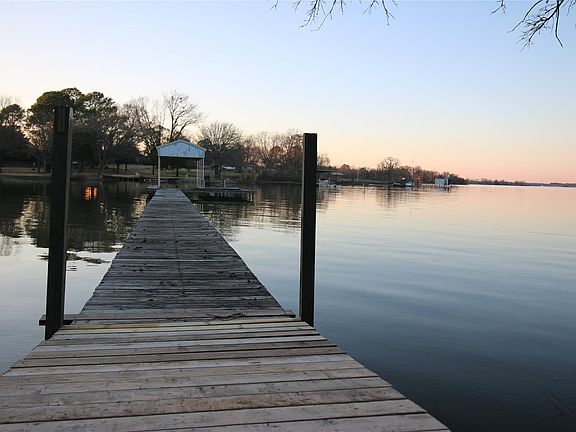 2nd image of 10188 Gaillard Lake Est