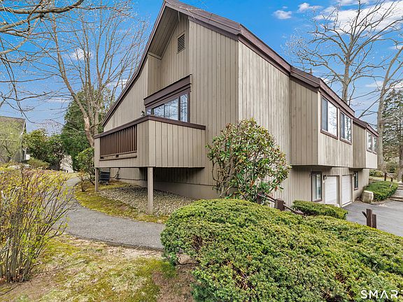 4th image of 638A Onondaga Lane