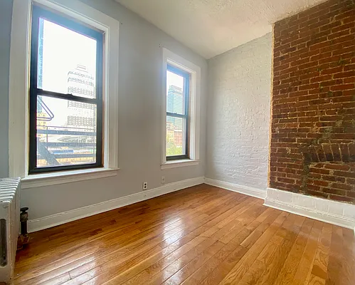 Rented by Dom & E Property Management | media 17