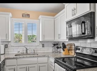 1839 Settlers Dr, Nokomis, FL 34275