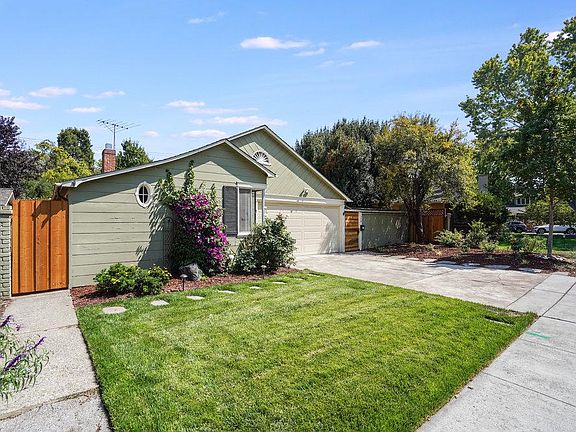 3rd image of 179 Primrose Way
