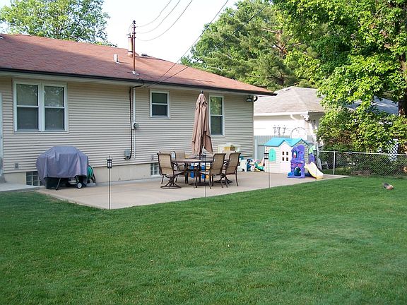 3rd image of 112 Buckley Meadows Dr