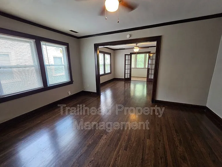 1807 W 41st St #2W — Photo 5