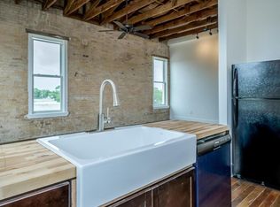 110 S Main St #206, Elgin, TX 78621