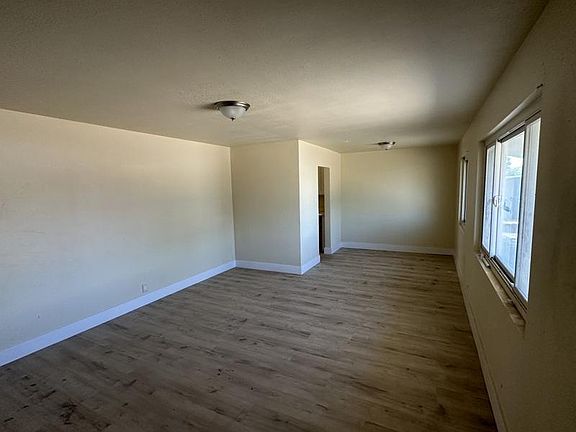 2nd image of 3733 W San Juan Ave
