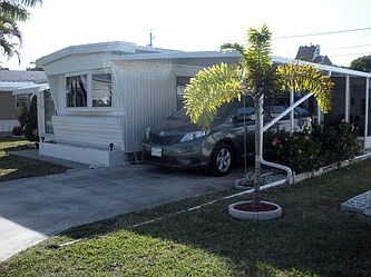 2nd image of 5 Garden Dr
