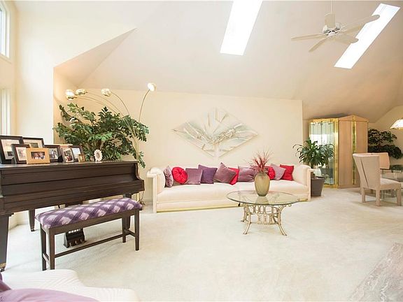 4th image of 17840 Northwood Lakes Dr