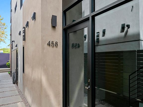 5th image of 458 S Venice Blvd