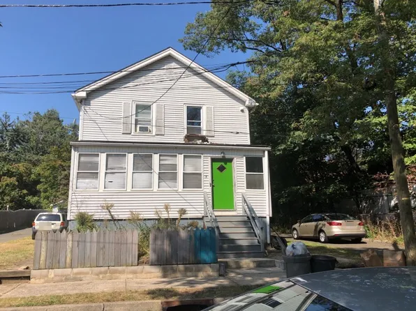 3 Meade St, West Orange, NJ 07052