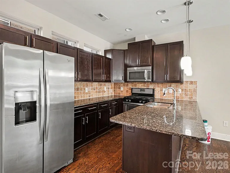 951 Warren Burgess Ln — Photo 9