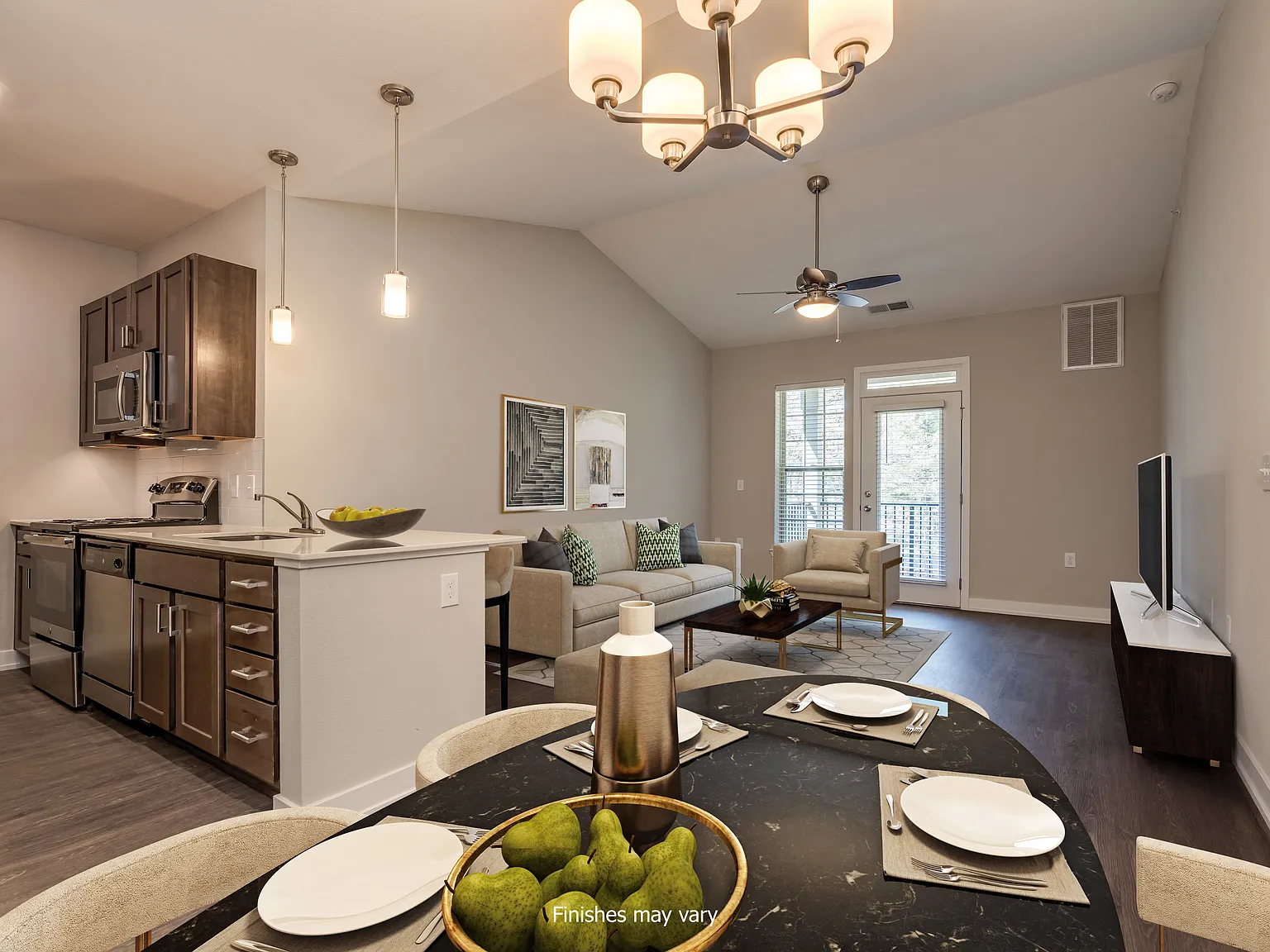 Emerald Creek Apartments — Photo 2