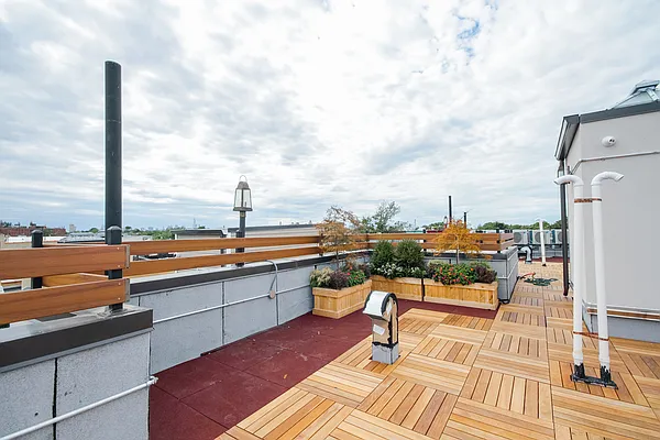 Rented by Fiddler Realty | media 42