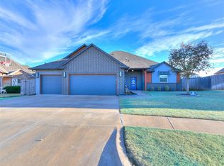 18805 Rolling Hill Way, Edmond, OK 73012