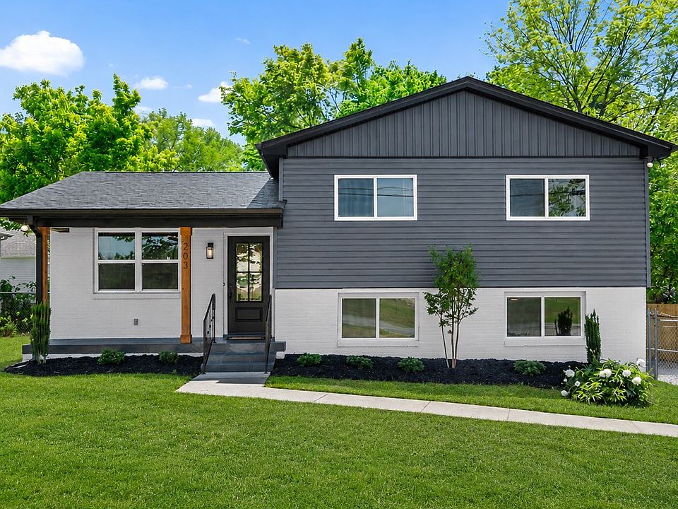1st image of 203 22nd Ave E