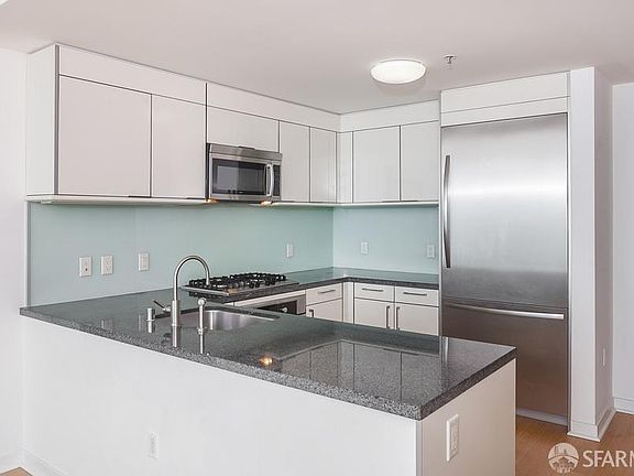 3rd image of 338 Spear St Unit 29E
