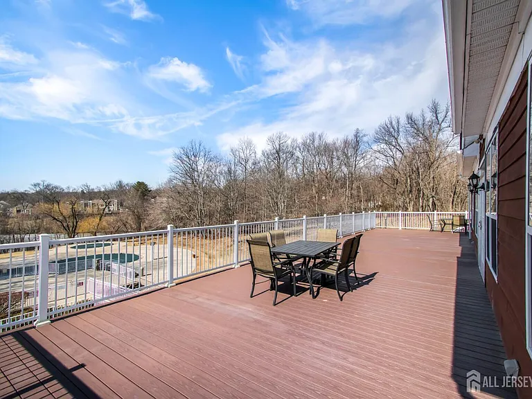 88 W Countryside Dr — Photo 33