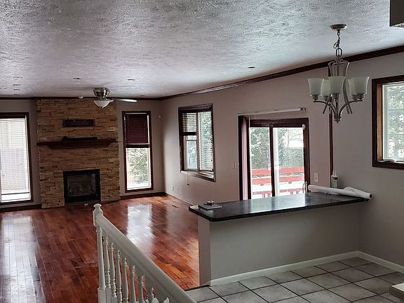 4th image of 1520 Buckingham Dr