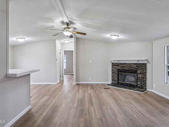 2nd image of 7057 Erwin Hwy