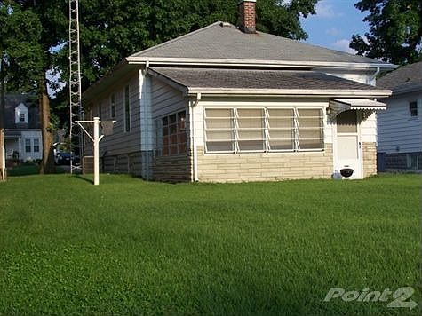 108 Onstott Ave. DuQuoin McNeal 8-14-09 008