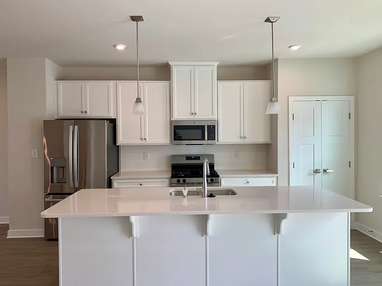 65 Rosemary Way — Photo 5
