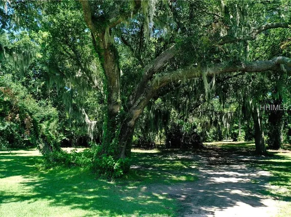 2 Bally Bunion Way, Bluffton, SC 29910