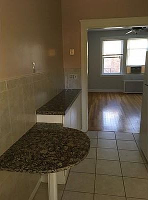 2nd image of 181 Kent St #1