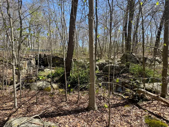 78 & 80 Airline Road, Clinton, CT 06413