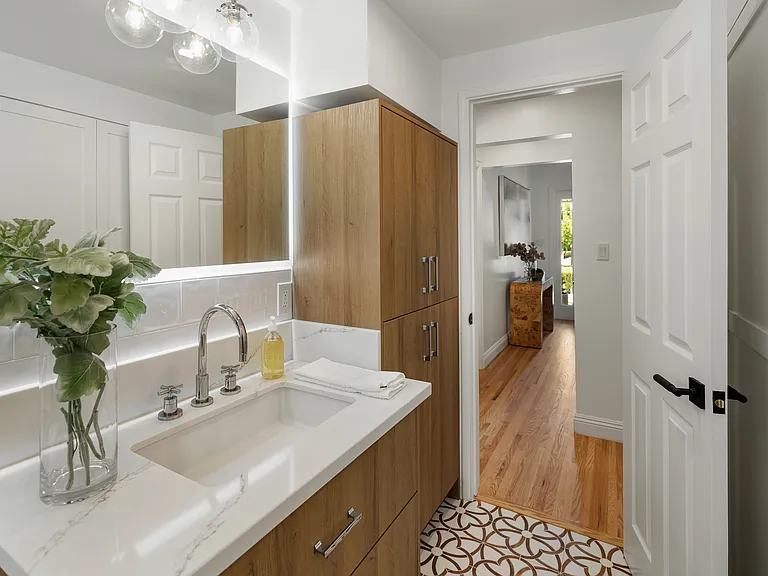 510 Foothill Ave — Photo 27