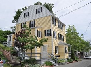 16 Columbia St, Gloucester, MA 01930